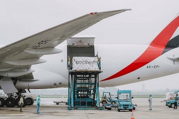 over 800 million covax sourced astrazeneca vaccines arrive in vietnam
