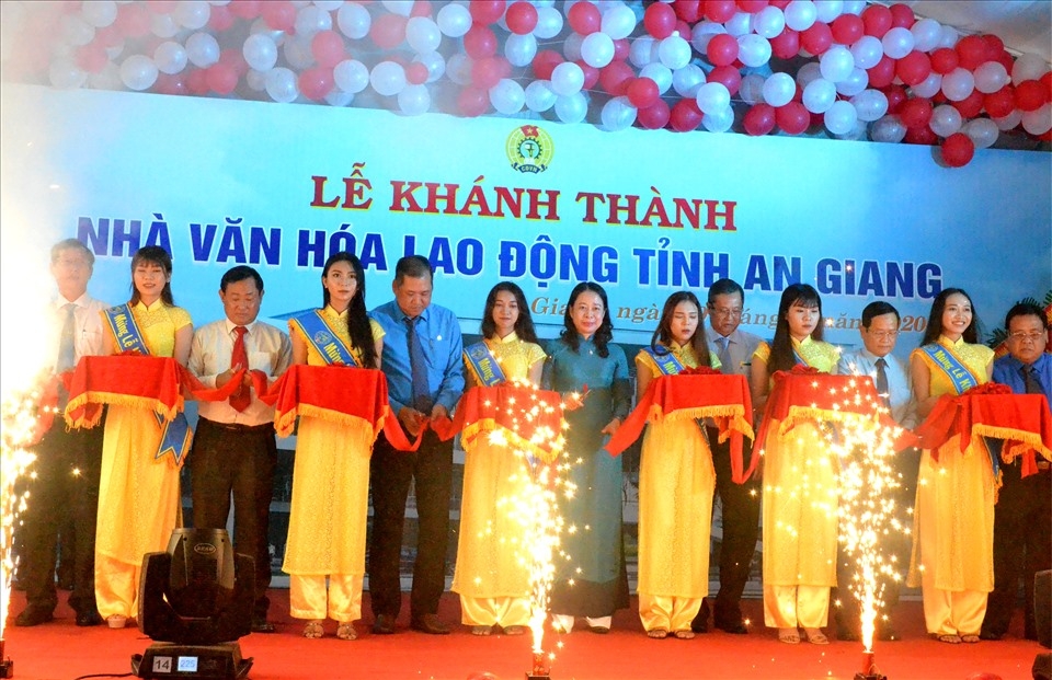 Vietnam's new Vice State President, a loving and caring female leader Vietnam's new Vice State President, a loving and caring female leader
