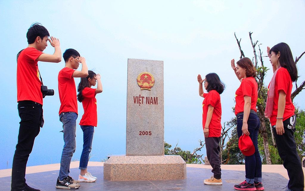 A Pa Chai moutain, top venturesome travelers' worth conquering list a pa chai moutain top venturesome travelers worth conquering list
