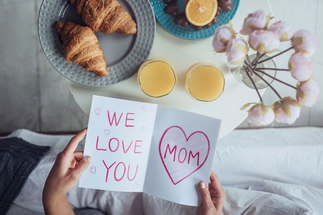 Mother's Day 2020: wishes, greeting cards ideas (in pictures) mothers day 2020 wishes greeting cards ideas in pictures