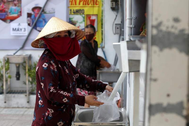 Vietnam ‘Rice ATM’ goes beyond borders to 10 Southeast Asian countries vietnam rice atm goes beyond borders to 10 southeast asian countries