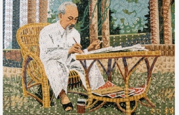 egyptian newspaper praises president ho chi minh