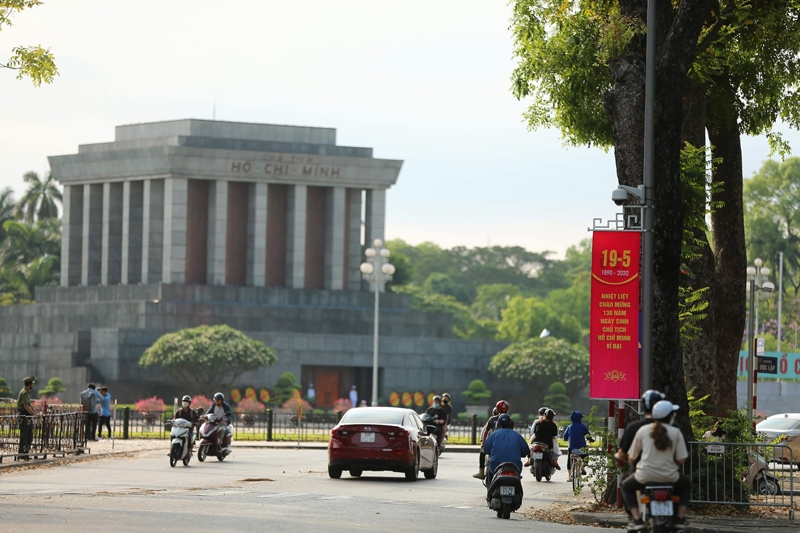 Nationwide celebrations marking President Ho Chi Minh’s 130th birthday nationwide celebrations marking president ho chi minhs 130th birthday