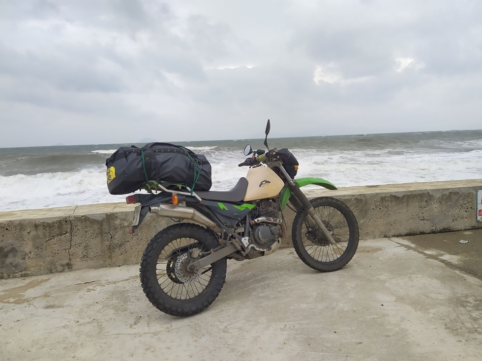A Russian engineer gets 'addicted' to Vietnam after journeying across the country a russian engineer gets addicted to vietnam after journeying across the country
