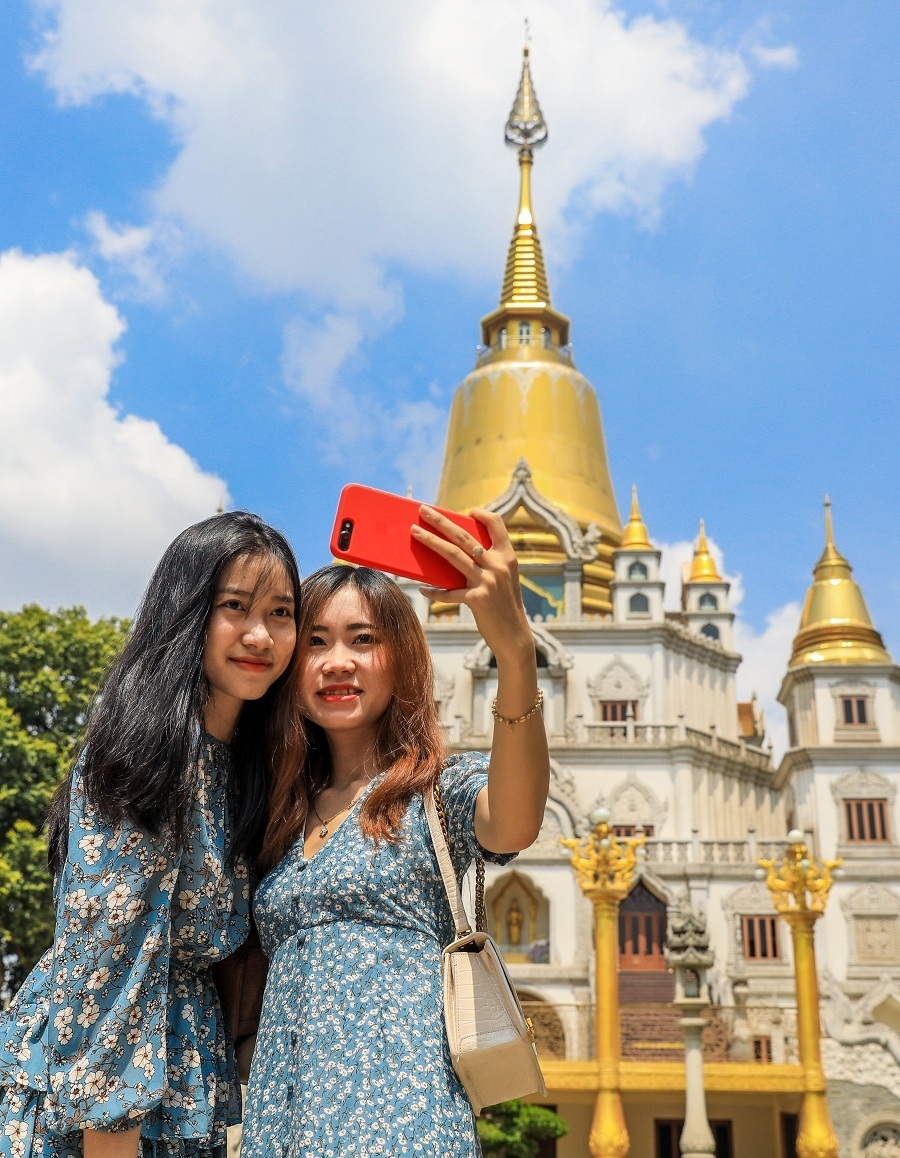 National Geographic: Buu Long pagoda in Vietnam - a world top excellent Buddhist architectures buu long a world top excellent buddhist architectures pagoda