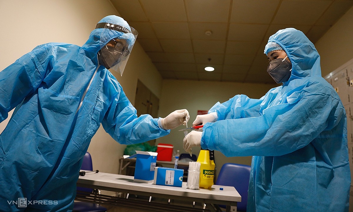 1.7 million Covid-19 vaccine doses to arrive in Vietnam this weekend 1.7 million Covid-19 vaccine doses to arrive in Vietnam this weekend