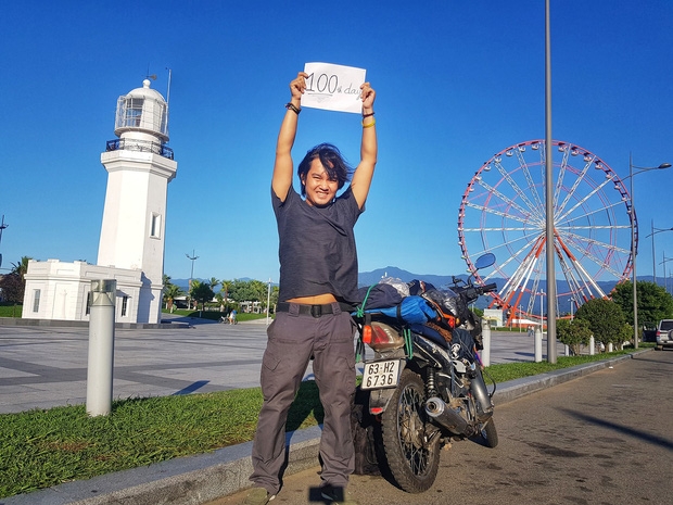 Vietnamese backpacker who travels the world on motorbikes returns Vietnam vietnamese backpacker returns vietnam