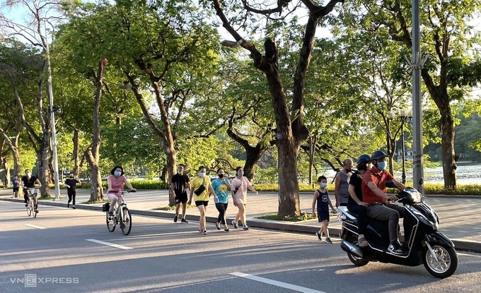 Ho Chi Minh City reports record 1 day increase in Covid cases, Hanoi eases preventive measures Ho Chi Minh City reports record 1 day increase in Covid cases, Hanoi eases preventive measures