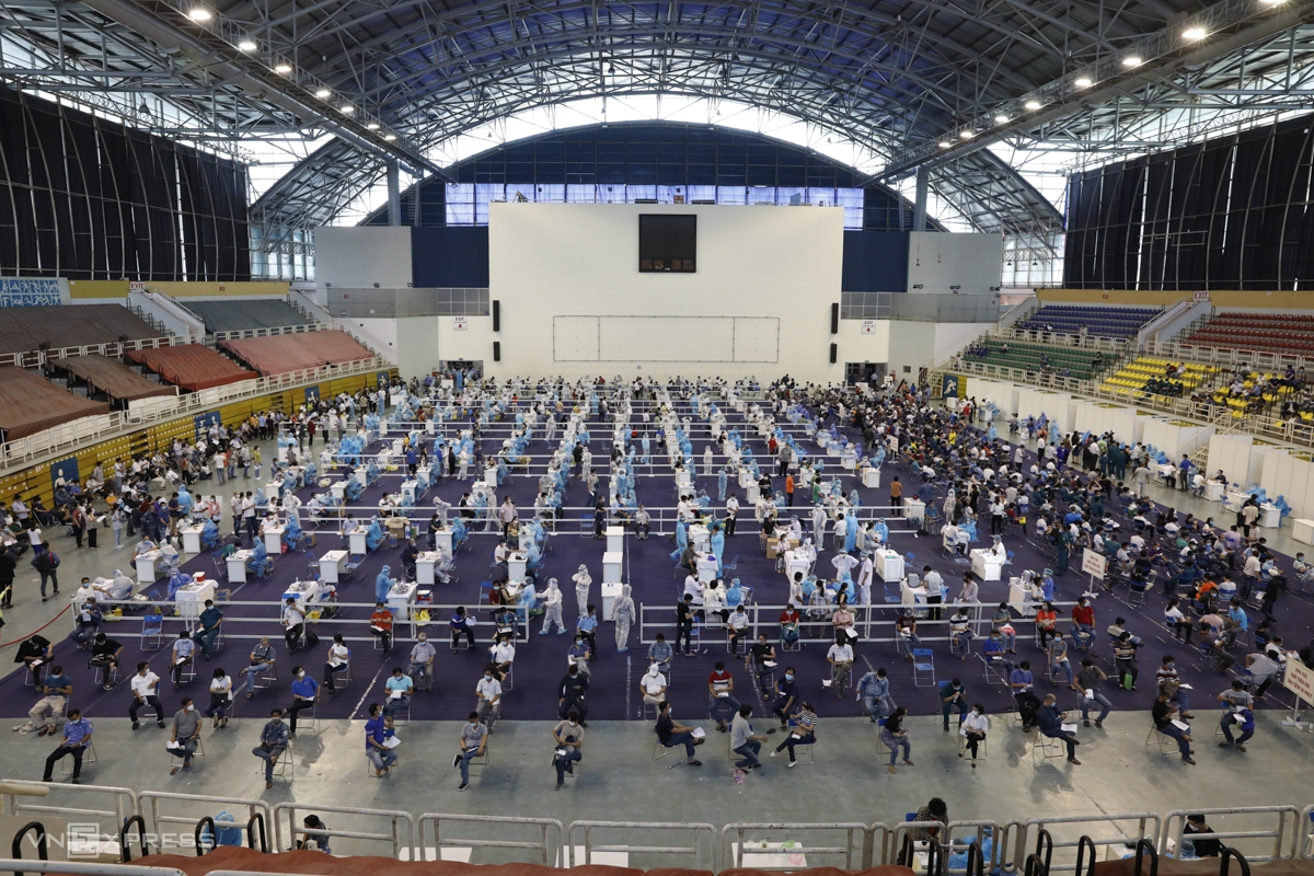 Ho Chi Minh City reports record one-day increase, Hanoi easens preventive measures Ho Chi Minh City reports record 1 day increase in Covid cases, Hanoi eases preventive measures