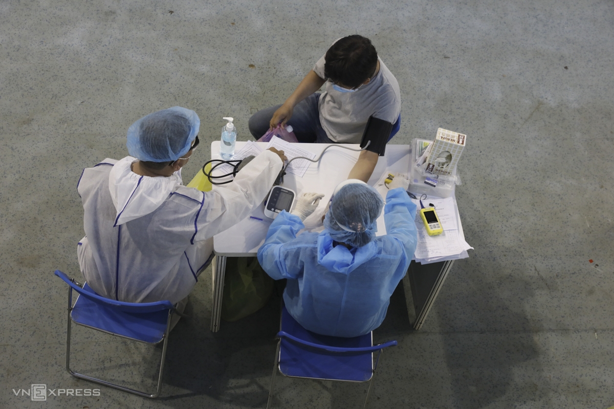 Ho Chi Minh City reports record one-day increase, Hanoi easens preventive measures Ho Chi Minh City reports record 1 day increase in Covid cases, Hanoi eases preventive measures