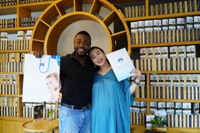 Nigerian man’s happy marriage with Vietnamese woman Cee-Jay and Thu Phuong