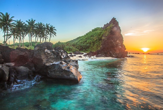 Be Island, the 'little pearl' of the heaven Be island looks colorful at sunset