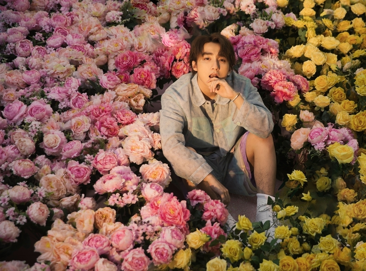 undefined Son Tung MTP has broken his own record with the new MV