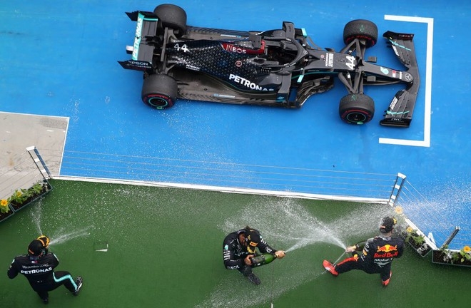 undefined Hamilton and Mercedes still dominate the F1 race