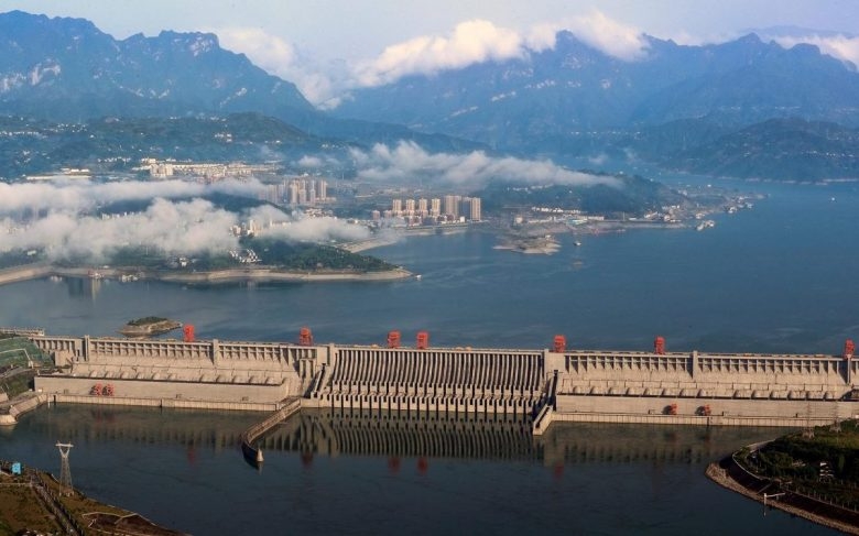undefined The Three Gorges Dam on the Yangtze River in Yichang, Hubei province.
