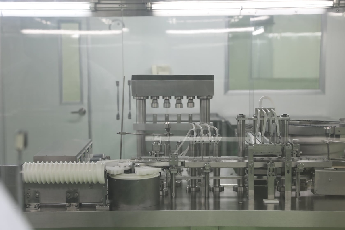 A Look into Sputnik V Processing Line in Vietnam A Look into Sputnik V Processing Line in Vietnam
