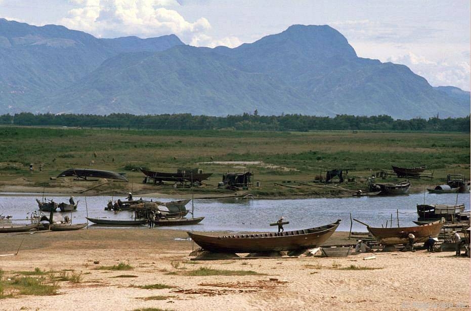 Memorable photos of daily life in Quang Nam in early 1990s Memorable photos of daily life in Quang Nam early 1990s