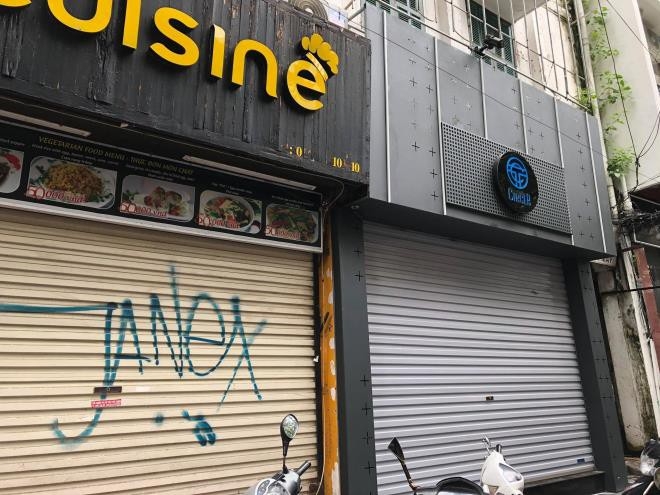 Dozens of dining establishments and accommodations closed in Hanoi Old Quarter Dozens of dining establishments and accommodations closed in Hanoi Old Quarter