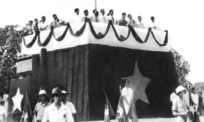 undefined Ho Chi Minh read the Declaration of Independence at Ba Dinh Square, on 2 September 1945