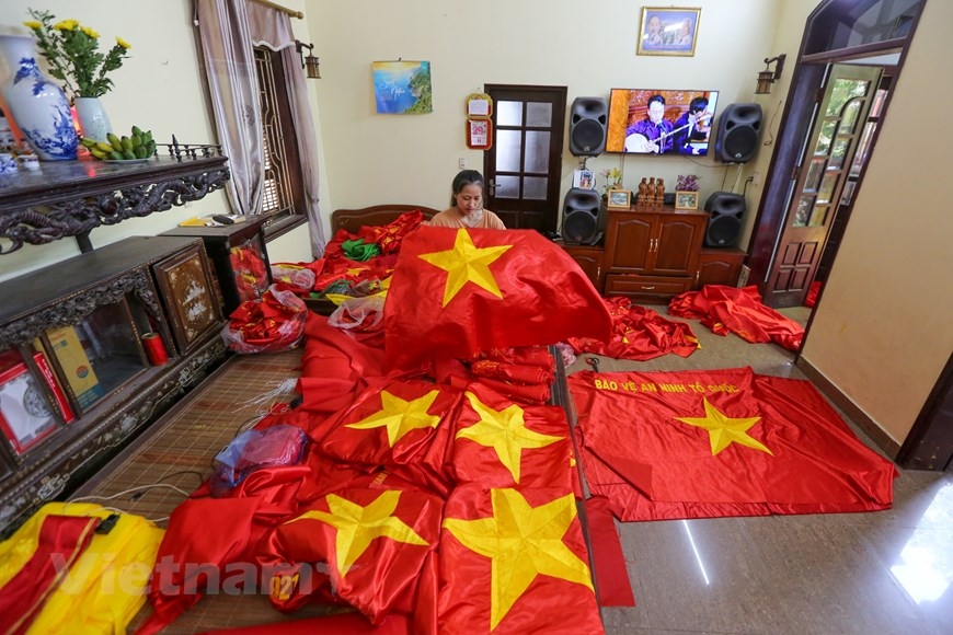 The village with 75-year tradition of embroidering national flags The village with 75 year tradition of embroidering national flags