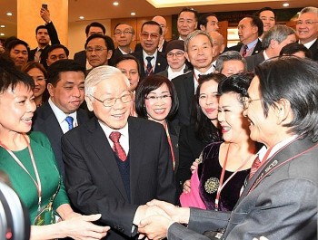 Politburo Issues Conclusion on Overseas Vietnamese Affairs