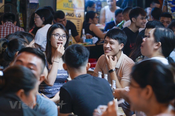 Hanoi's pedestrian street and Old Quarter resume activities after COVID-19 restriction Hanoi pedestrian street and Old Quarter resume activities after COVID-19 restriction