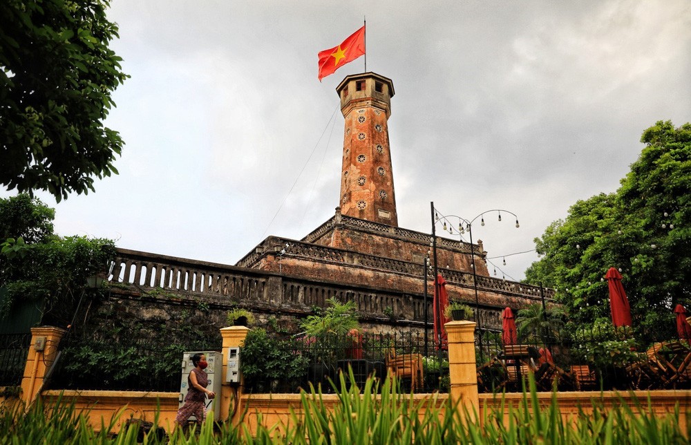 Hanoi Adorned with Red Flags on National Day Hanoi Adorned with Red Flags on National Day