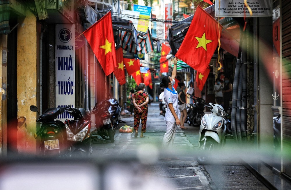Hanoi Adorned with Flags and Banners on National Day Hanoi Adorned with Red Flags on National Day