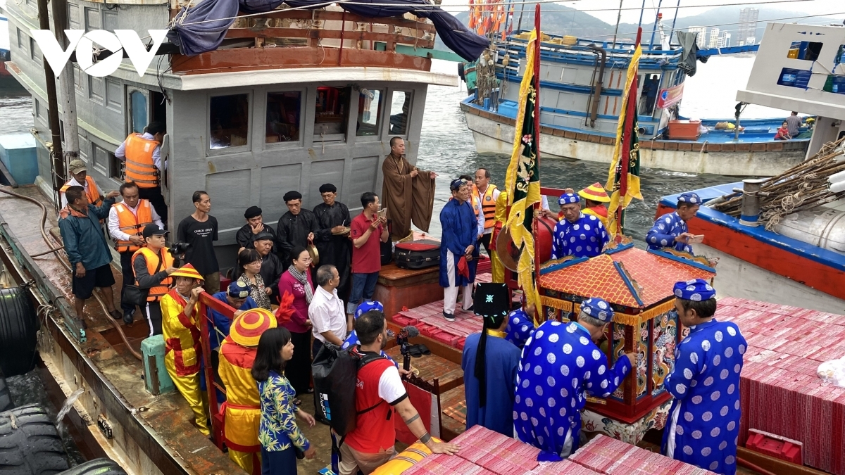 Impressive whale worshipping festival in Vung Tau city Impressive whale worshipping festival in Vung Tau city