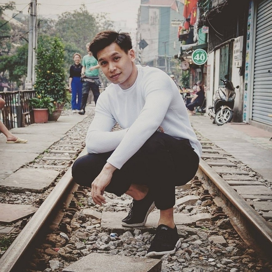 Half-Vietnamese Foreigner Can’t Find His Mother But Finds His Home Half-Vietnamese Foreigner Can’t Find His Mother But Finds His Home