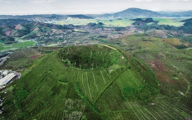Dak Nong Geopark earns UNESCO’s global title In Photos: Admiring Dak Nong Geopark, which earns UNESCO’s global title