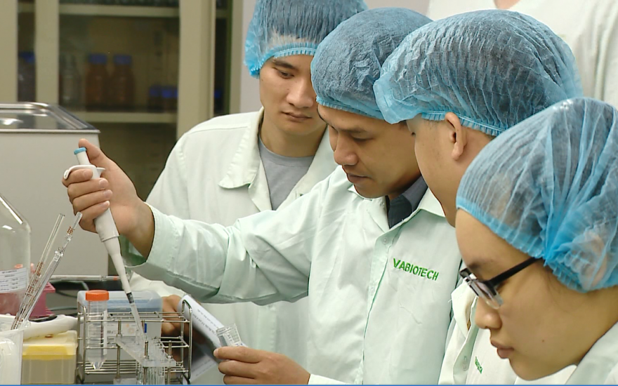 Vietnam to start human trials of indigenous COVID-19 vaccine in December Vietnam to start human trials of indigenous COVID 19 vaccine in December