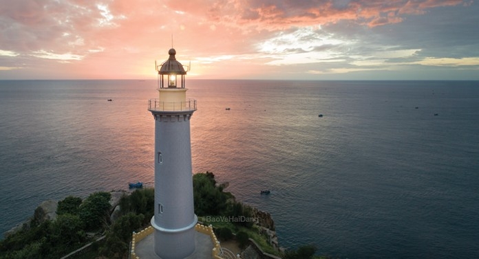 130-year-old lighthouse gets first rays of sunlight in Vietnam 130-year-old lighthouse gets first rays of sunlight in Vietnam