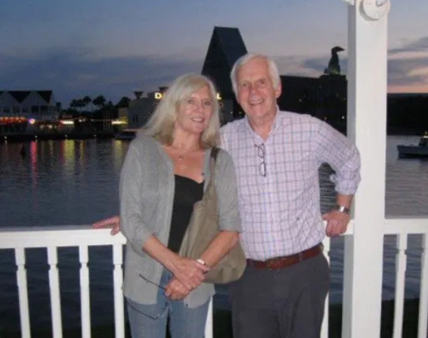 undefined Maureen Bulloch and his wife (Photo: The Sun)