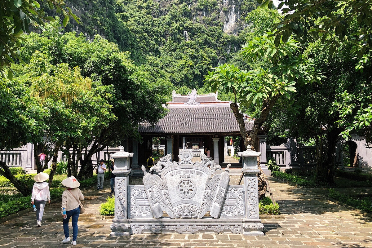 Get a chill weekend with a trip to Trang An Get a chill weekend with a trip to Trang An