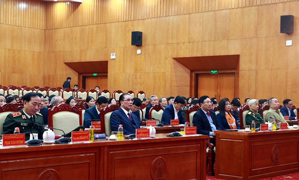 Vietnam News Today (December 28): PM delivers message on International Day of Epidemic Preparedness Participants to the ceremony marking the 75th anniversary of Viet Nam’s first General Election Day. (Photo: VGP)