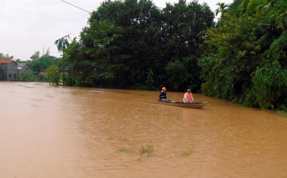 Netherlands supports Quang Nam in post-flood recovery Floodwater inundated roads and residential areas in Quang Nam back in October 2020 (Photo: Tai Nguyen Moi Truong)