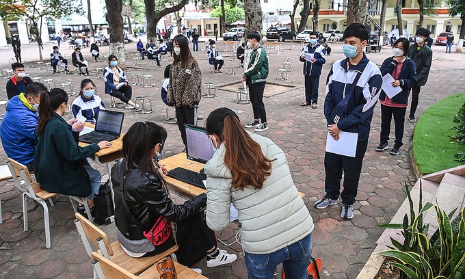 Expats Parents Anxious About Reopening of Schools Amid Resurging Covid-19 Expats Parents Anxious About Reopening of Schools Amid Resurging Covid-19