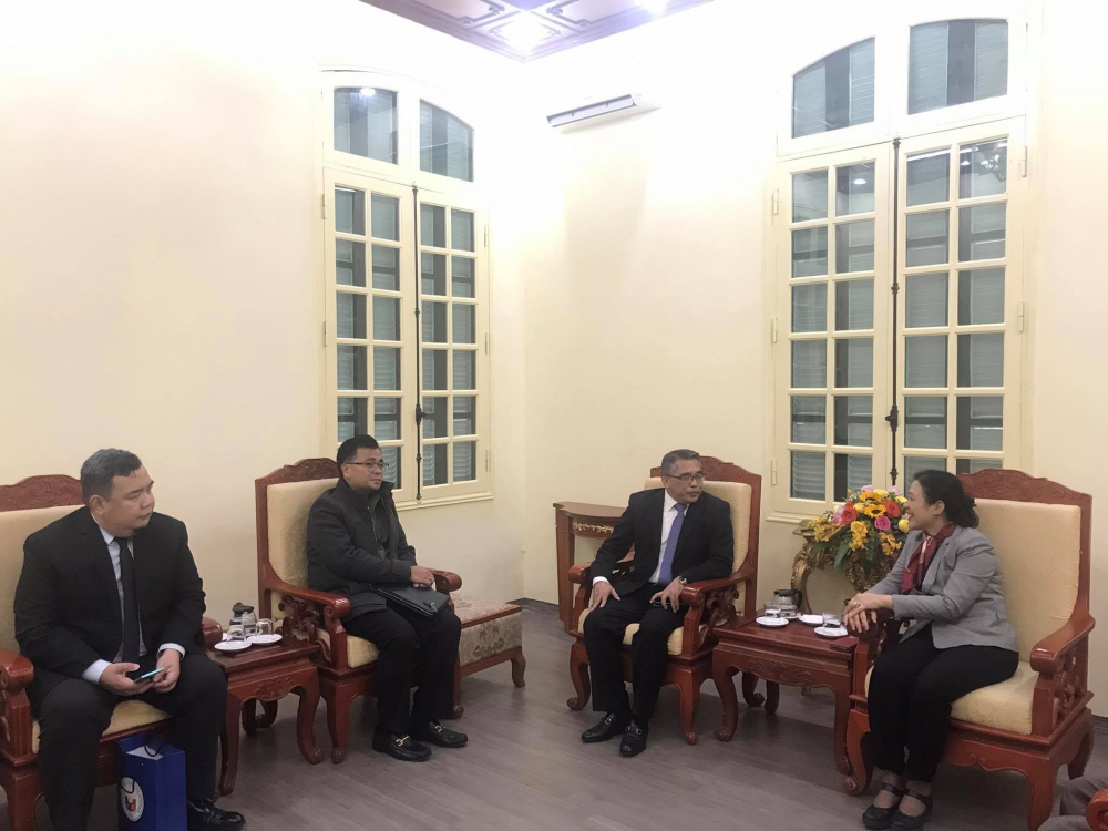 Đại sứ Philippines tại Việt Nam: Muốn hợp tác với VUFO, các hội thành viên để thực tế hóa và làm sâu sắc thêm quan hệ nhân dân hai nước Đại sứ Philippines tại Việt Nam: Muốn hợp tác với VUFO, các hội thành viên để thực tế hóa và làm sâu sắc thêm quan hệ nhân dân hai nước