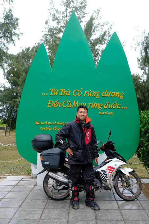 hanh trinh 3260 km cua nguoi san rac khap bo bien viet nam