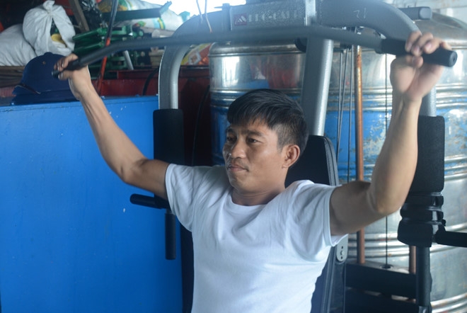 Lính nhà giàn quyết tâm 'đoạn tuyệt'… thuốc lá! linh nha gian quyet tam doan tuyet thuoc la