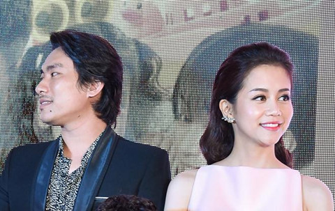 Gạ tình, PR bẩn hay phải cưỡng bức, quay clip sex mới đáng tẩy chay trong showbiz? ga tinh pr ban hay phai cuong buc quay clip sex moi dang tay chay trong showbiz