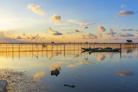 Khám phá Đầm Chuồn - đẹp mê hoặc nổi tiếng xứ Huế kham pha dam chuon dep me hoac noi tieng xu hue
