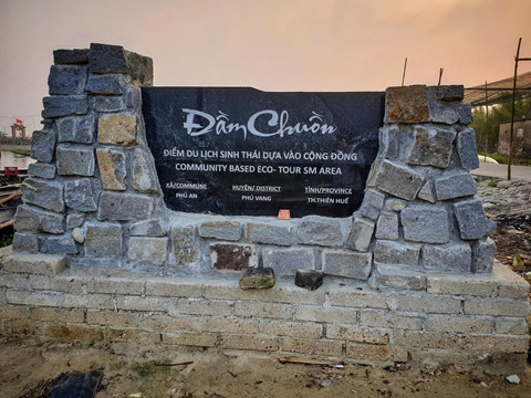 Khám phá Đầm Chuồn - đẹp mê hoặc nổi tiếng xứ Huế kham pha dam chuon dep me hoac noi tieng xu hue