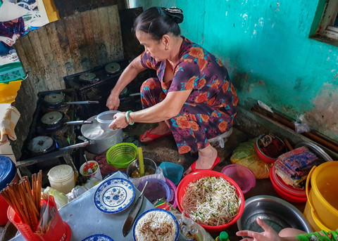 Khám phá Đầm Chuồn - đẹp mê hoặc nổi tiếng xứ Huế kham pha dam chuon dep me hoac noi tieng xu hue