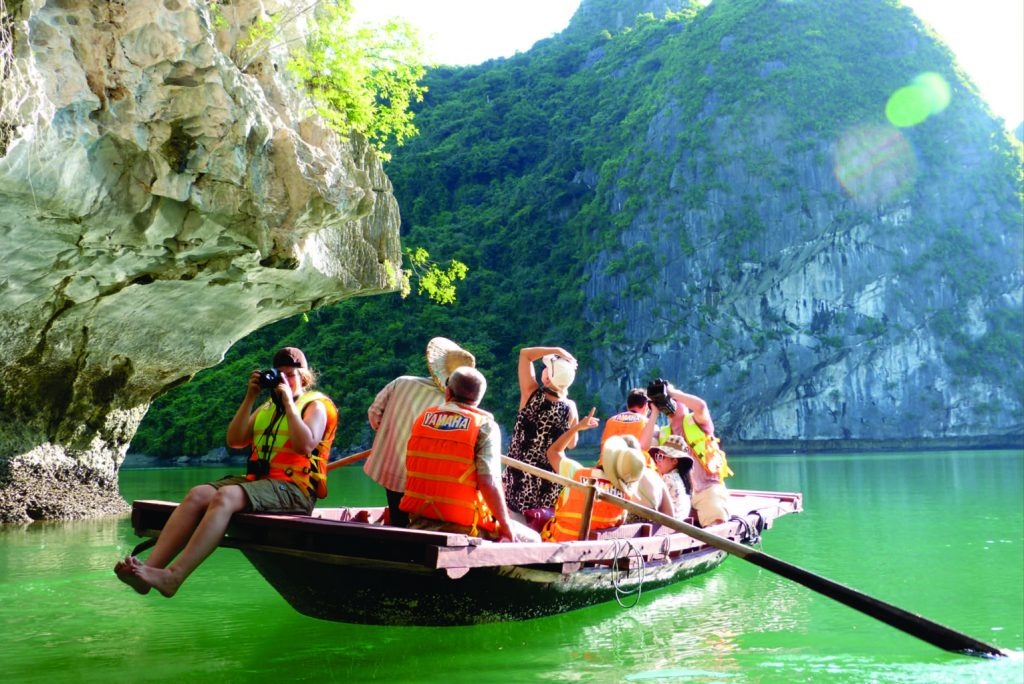 Top 4 "thiên đường" du lịch ở miền Bắc thỏa sức tận hưởng dịp 30/4 - 1/5 top 4 thien duong du lich o mien bac thoa suc tan huong dip 304 15