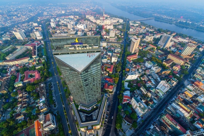 Cố đô Huế nhìn từ khinh khí cầu ngày nghỉ lễ co do hue nhin tu khinh khi cau ngay nghi le