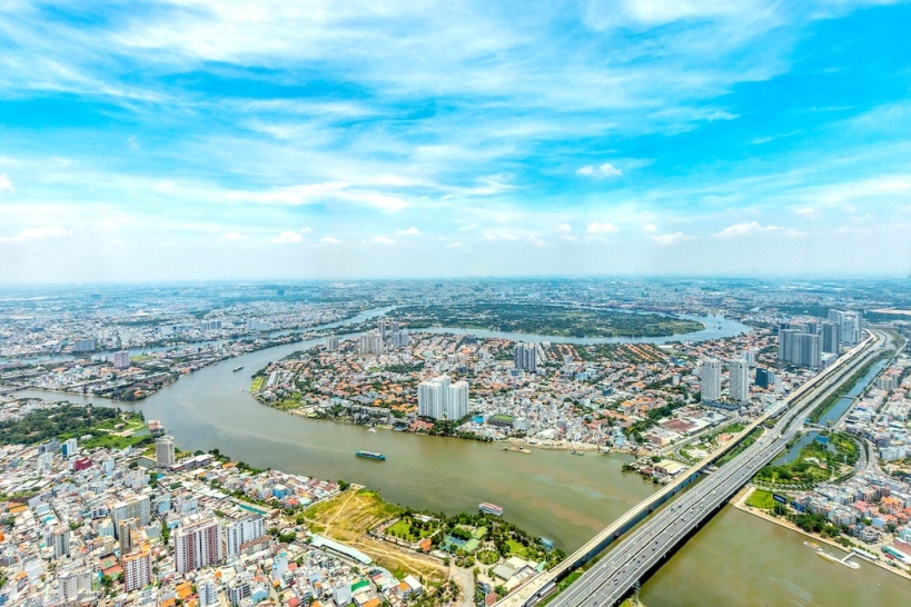 khai truong khach san vinpearl luxury va dai quan sat landmark 81 skyview cao nhat dong nam a