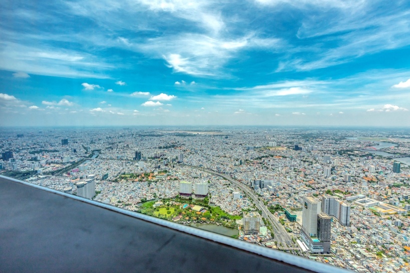 khai truong khach san vinpearl luxury va dai quan sat landmark 81 skyview cao nhat dong nam a