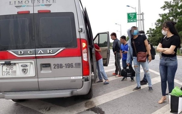 Hàng loạt sự việc khiến du khách bức xúc dịp nghỉ lễ 30/4 - 1/5: Nghỉ dưỡng hay "rước bực vào thân"? hang loat nhung su viec khien du khach buc xuc dip nghi le 304 15 nghi duong hay ruoc buc vao than